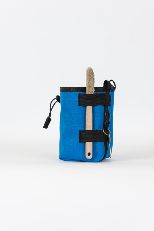 SHUM chalk bag blue