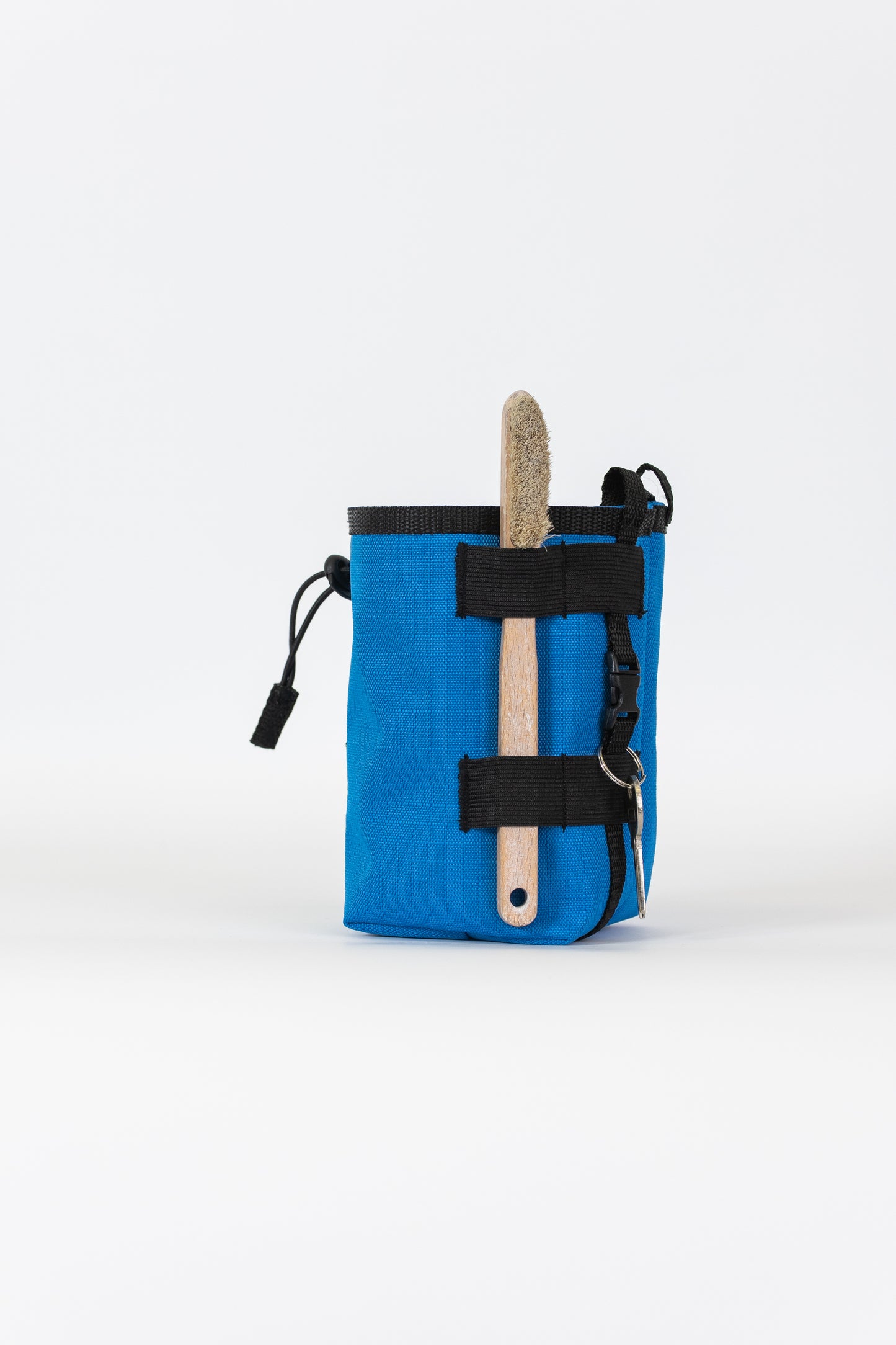 SHUM chalk bag blue