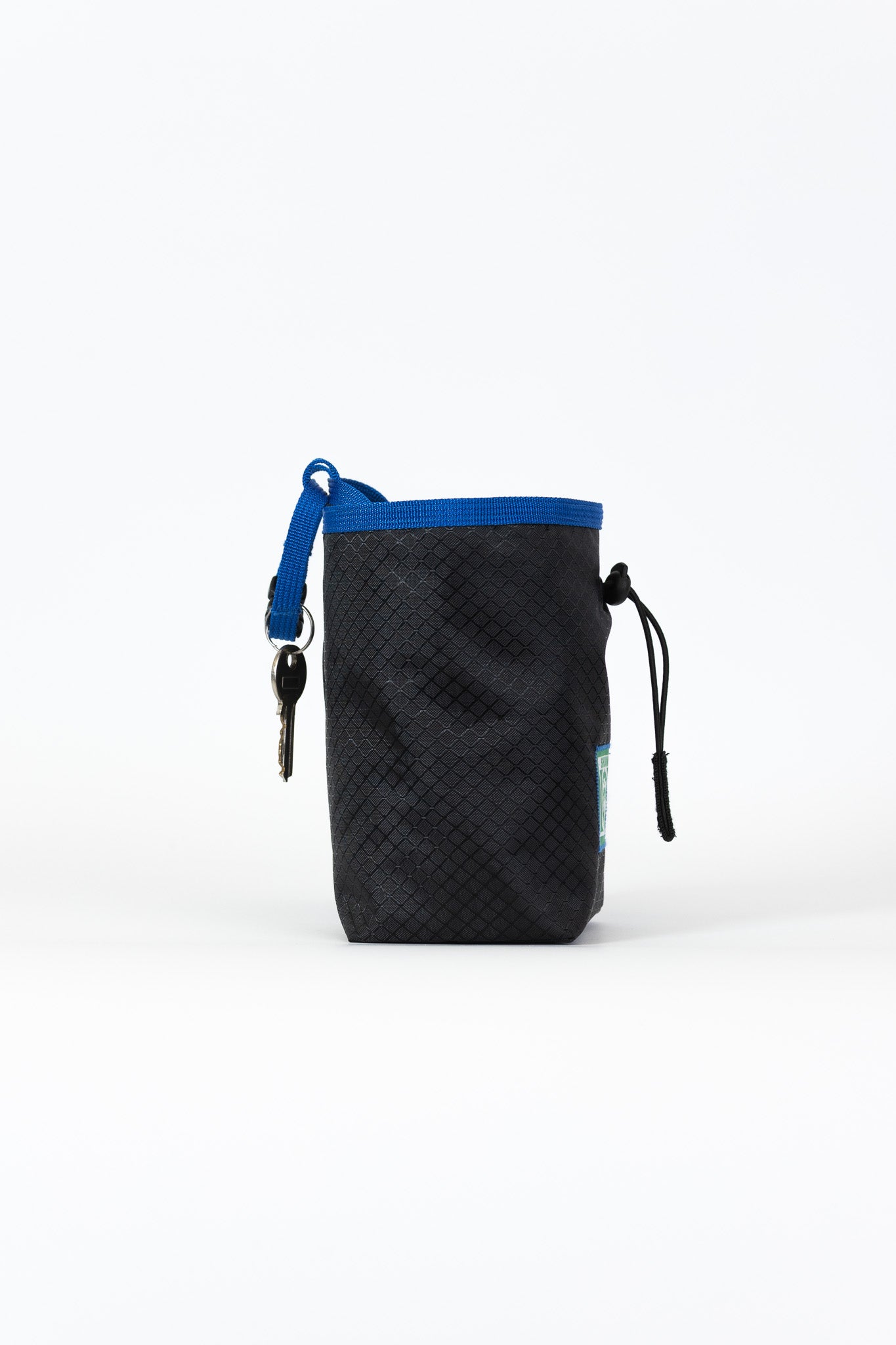 SHUM THIN chalk bag black/blue
