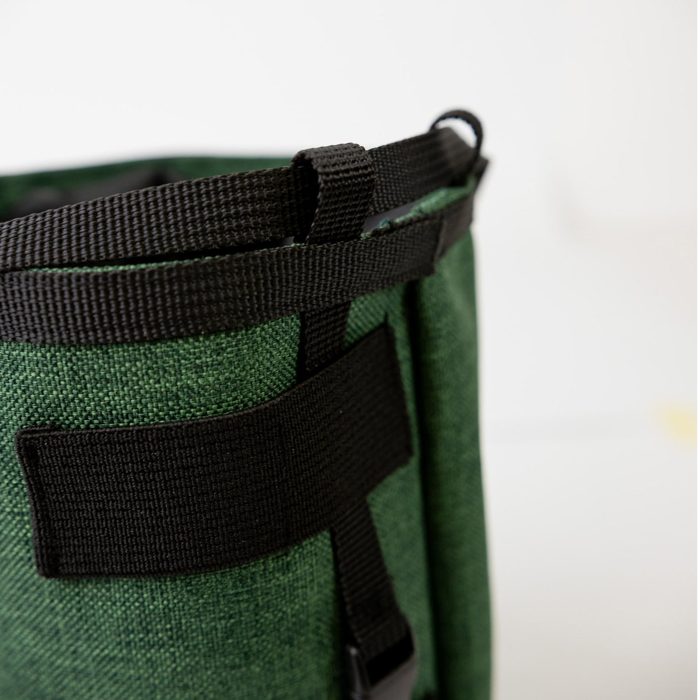 SHUM chalk bag green