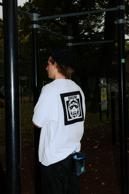 SHUM logo TSHIRT white